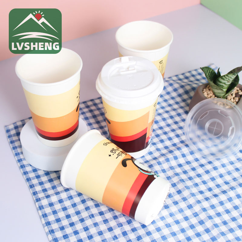 Tasse en papier jetable