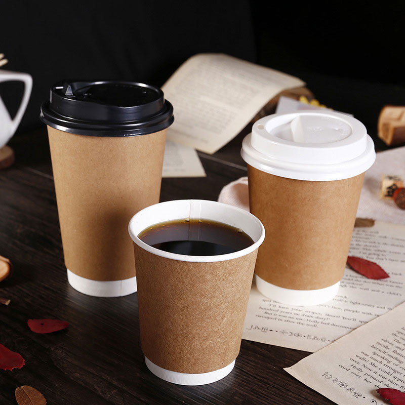 Tasses de kraft en papier pour boire chaud et froid